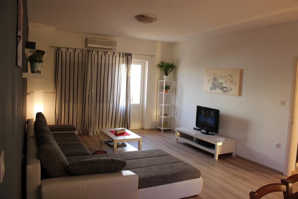 Sea View Nona Apartment Crikvenica Bagian luar foto