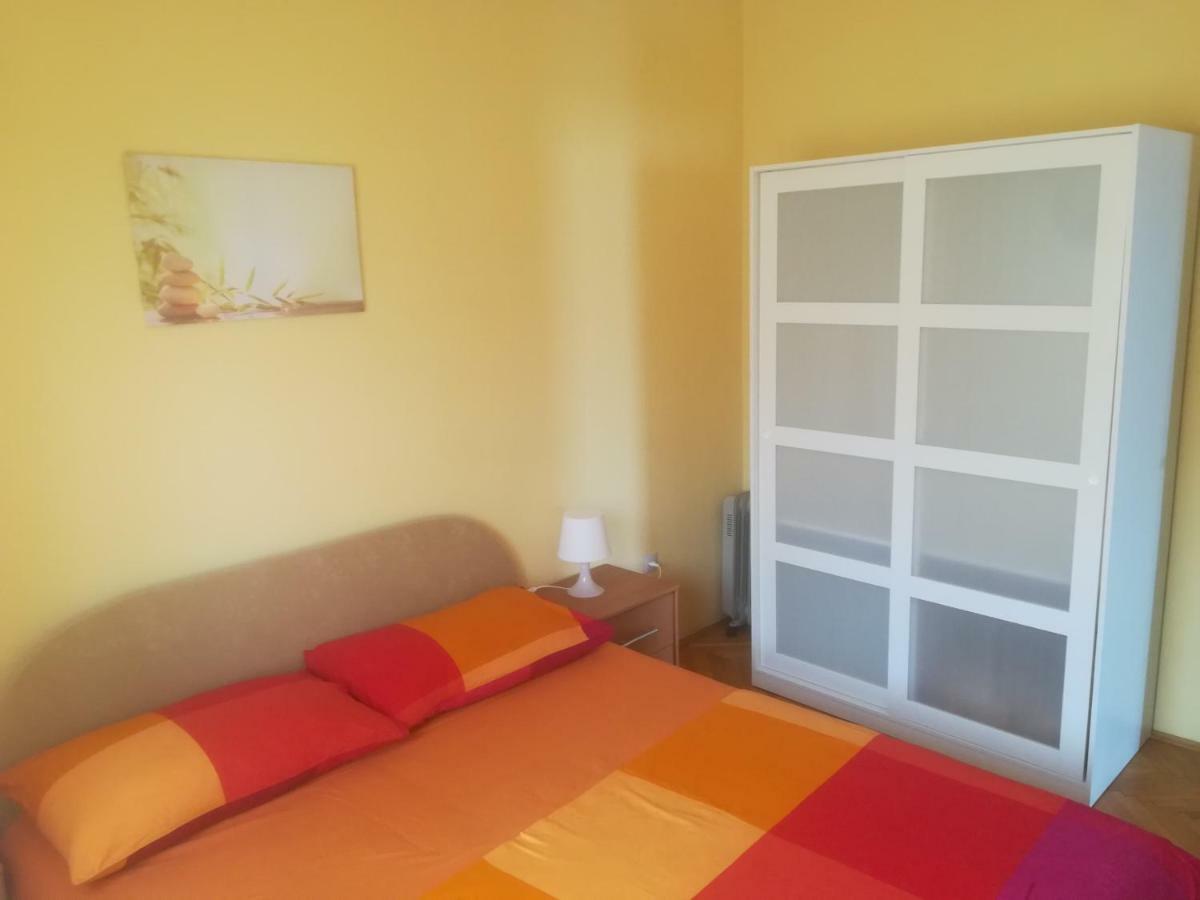 Sea View Nona Apartment Crikvenica Bagian luar foto